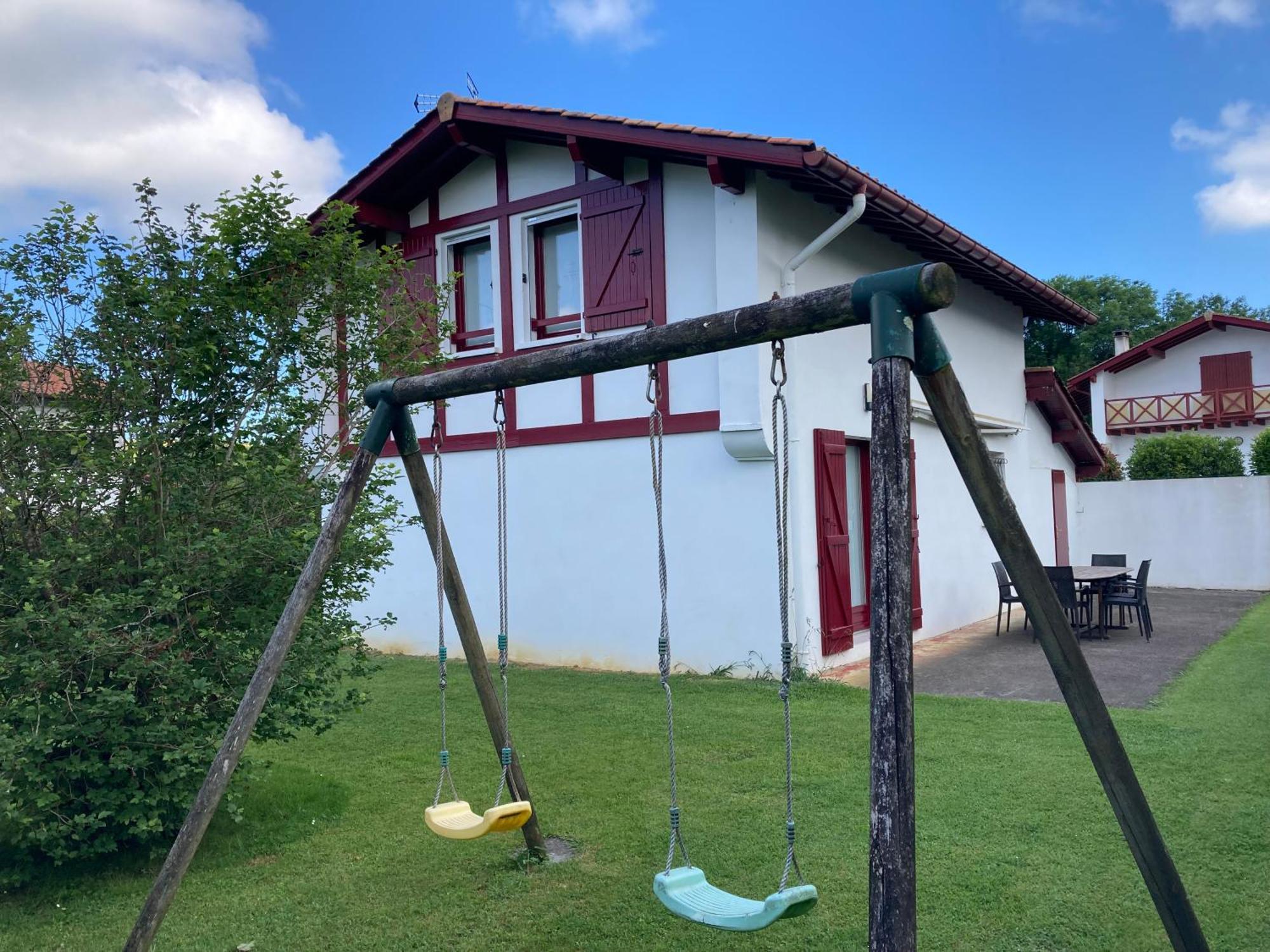 Maison Lore Mendi Elbarron Saint-Pée-sur-Nivelle Екстериор снимка