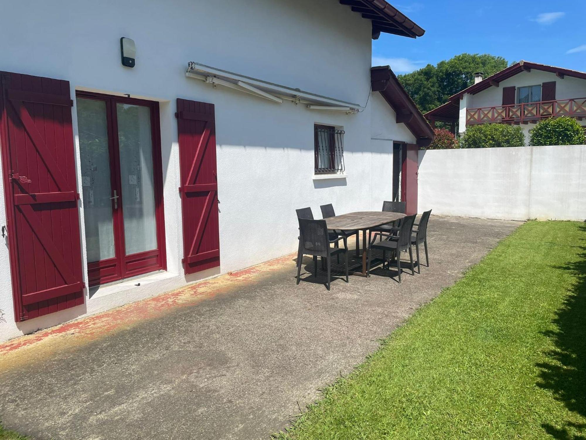 Maison Lore Mendi Elbarron Saint-Pée-sur-Nivelle Екстериор снимка